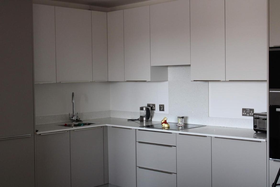 City Centre Luxury Apartments Белфаст Экстерьер фото