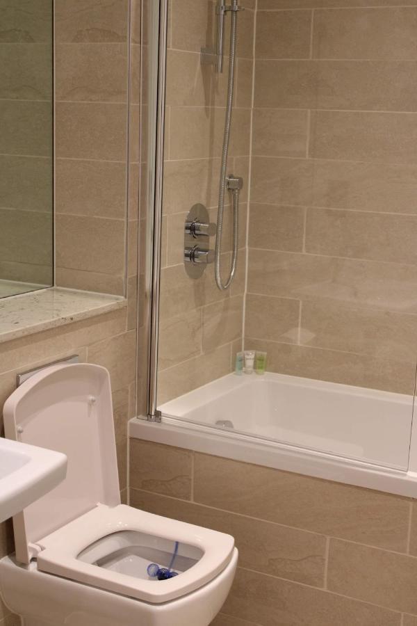 City Centre Luxury Apartments Белфаст Экстерьер фото